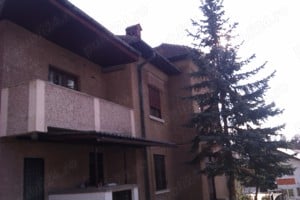 Inchiriez apartament in vila   curte   Rm Valcea   Centru vis-a-vis de parcul Zăvoi. - imagine 2