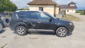 Dezmembrez Mitsubishi Outlander 2007 220diesel - imagine 3