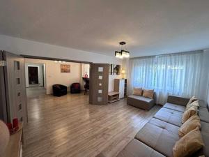 Apartament 4 camere Punctele Cardinale