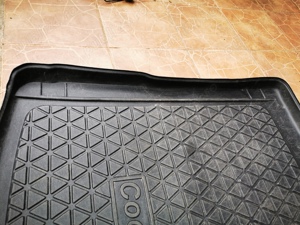 Vand covor tava portbagaj dedicat Audi A4 B9 flexibil stare buna - imagine 3