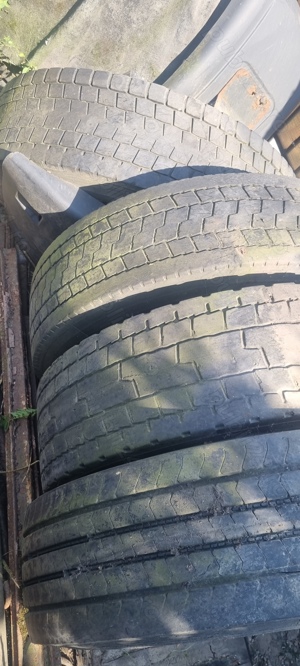 Anvelope 295 80 22.5 - imagine 3 Anvelope 295 80 22.5 - imagine 3