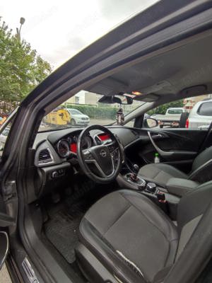 Opel Astra J, benzina 1.4 turbo 140cp, an 2010 - imagine 7