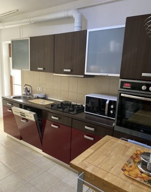 Se inchiriaza apartament cu 2 camere amplasat in zona Aparatorii Patrie - imagine 3