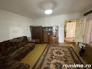 Casa de vanzare cu 4 camere, 10 min fata de centru (Primarie) - imagine 3