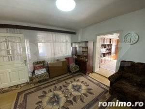 Casa de vanzare cu 4 camere, 10 min fata de centru (Primarie) - imagine 4