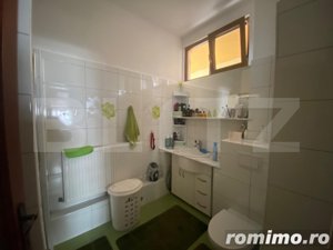 Oportunitate !!!Casa semicentrala cu 2 apartamente  - imagine 4