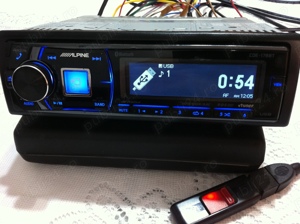 Vand Player Alpine CDE-203BT  Kenwood KDC-BT45U   iPod iPhone USB (statie - imagine 3