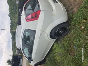 Dezmembrez Fiat Grande Punto 1.3 Multijet an 2009 - imagine 2