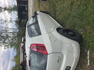 Dezmembrez Fiat Grande Punto 1.3 Multijet an 2009 - imagine 5