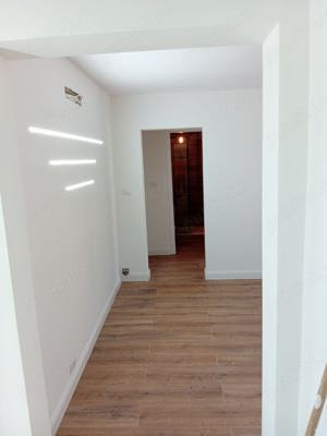 Vând apartament renovat Narcisa 3camere(Bucegi) - imagine 3