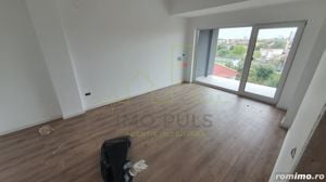 Penthouse. Lipovei. Terasa 66 mp. 2 Bai. Decomandat. Bucatarie inchisa - imagine 2