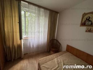 Apartament 3 camere, Titan - Barajul Bistritei, etaj 2/4 - imagine 2