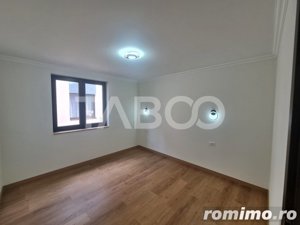 Apartament nou la curte de vanzare in Sebes Drumul Petrestiului - imagine 5