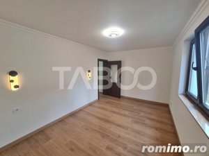 Apartament nou la curte de vanzare in Sebes Drumul Petrestiului - imagine 3