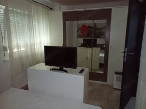 Dacia de vanzare apartament amenajat cu 2 camere - imagine 9