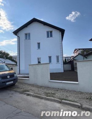  Duplex, 158 mp ,Radauti - imagine 9