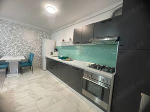 Vand apartament str.Somesului, Floresti - imagine 4