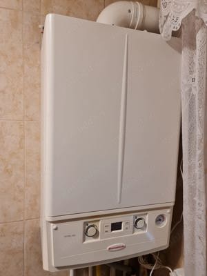 Vanzare apt 4 camere modificat in 3 cam, in Galati, Micro 39B, etaj 2 - imagine 6