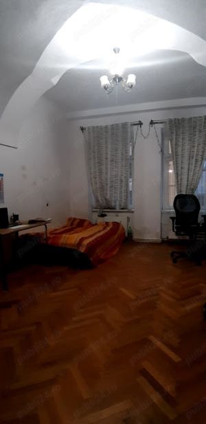 Ofer spre inchiriere apartament la casa in centrul Sibiului  - imagine 3