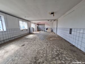 Casă si spatiu comercial cu suprafata de 483 mp - imagine 6