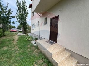 Casă / Vilă Pensiune de vanzare cu 10 camere Mamaia Nord Constanta - imagine 12