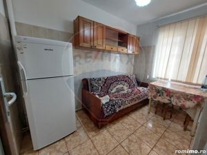 Apartament cu 2 camere de vânzare în zona Centrala - imagine 4