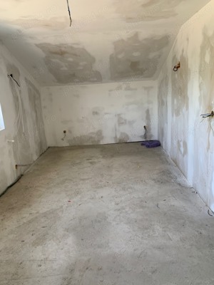 Execut lucrari de construcții interioare exterioare - imagine 5