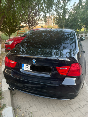 BMW seria 3 e 90 - imagine 6