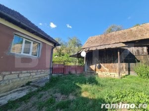 Casa demolabila sau renovabila in Tauti , comuna Floresti - imagine 2