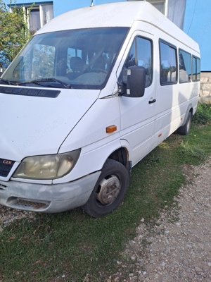 Vind microbuz mercedes sprinter  - imagine 2