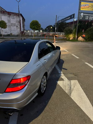 Mercedes-benz Clasa C C 180 - imagine 5