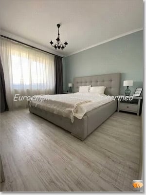 Apartament 4 camere de vanzare zona Faleza Nord - imagine 5