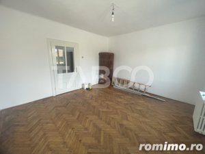 Casa individuala compusa din doua corpuri teren 835 mp Cristian Sibiu - imagine 18