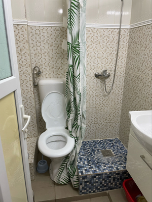 Inchiriez ap trei camere Tomis Nord - imagine 5