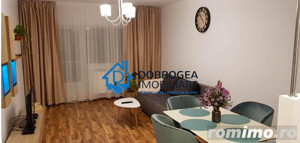 CENTRAL-APARTAMENT 3 CAMERE DECOMANDAT. ULTRADOTAT SI MOBILAT.