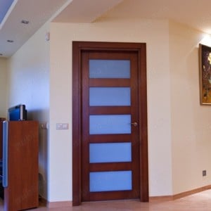 producator de usi din lemn masiv,glassvanduri - imagine 2