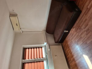 vand apartament cu 2 camere - imagine 3