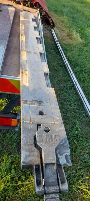 Vand usi aluminiu  si suprastructura - imagine 10