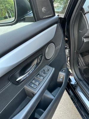 BMW Hybrid plugin 225 XE - imagine 2