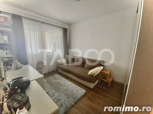 Apartament decomandat la etajul 1 cu 2 camere balcon si pivnita Strand - imagine 3