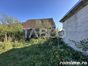 Casa de vanzare 4 camere anexe gospodaresti 1818 mp teren in Parau - imagine 7