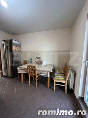 Apartament 3 camere, decomandat, 78 mp, 2 parcari subterane, boxa, zona Porii - imagine 2