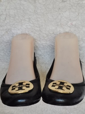 Balerini negri dama piele naturala Tory Burch logo metalic supradimensionat auriu opinci femei - imagine 5