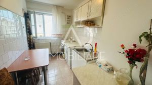 Apartament 4 camere de vânzare în Târgu-Jiu - imagine 6