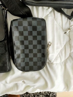 Borseta de calitate superioara  - imagine 4