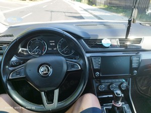 Skoda Superb 2017 2.0 TDI 190Cp  - manuală  - imagine 7