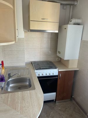 Închiriez apartament 3 camere - imagine 4