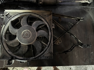 Ventilator radiator (cu carcasa) Opel Vectra B 1.6.16V - imagine 2