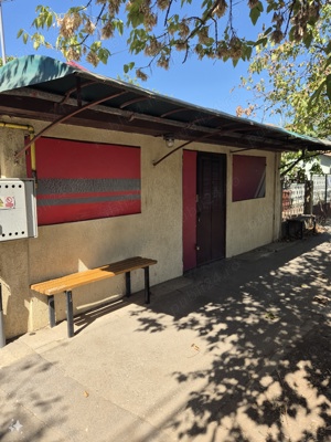 Inchiriez spatiu comercial Alexandria