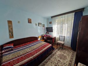 PARTICULAR Vand apartament 3 camere zona Bld Chisinau, sector 2 - imagine 9